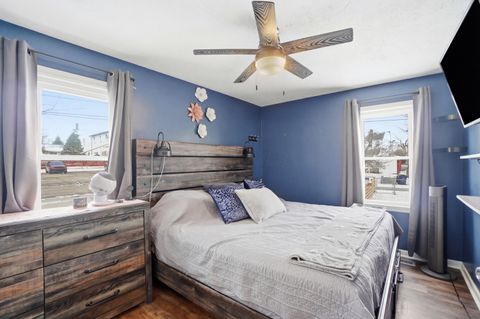 Tiny photo for 1403 E Chestnut Street, Lancaster, OH 43130 (MLS # 226007727)