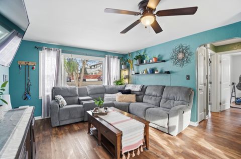 Tiny photo for 1403 E Chestnut Street, Lancaster, OH 43130 (MLS # 226007727)