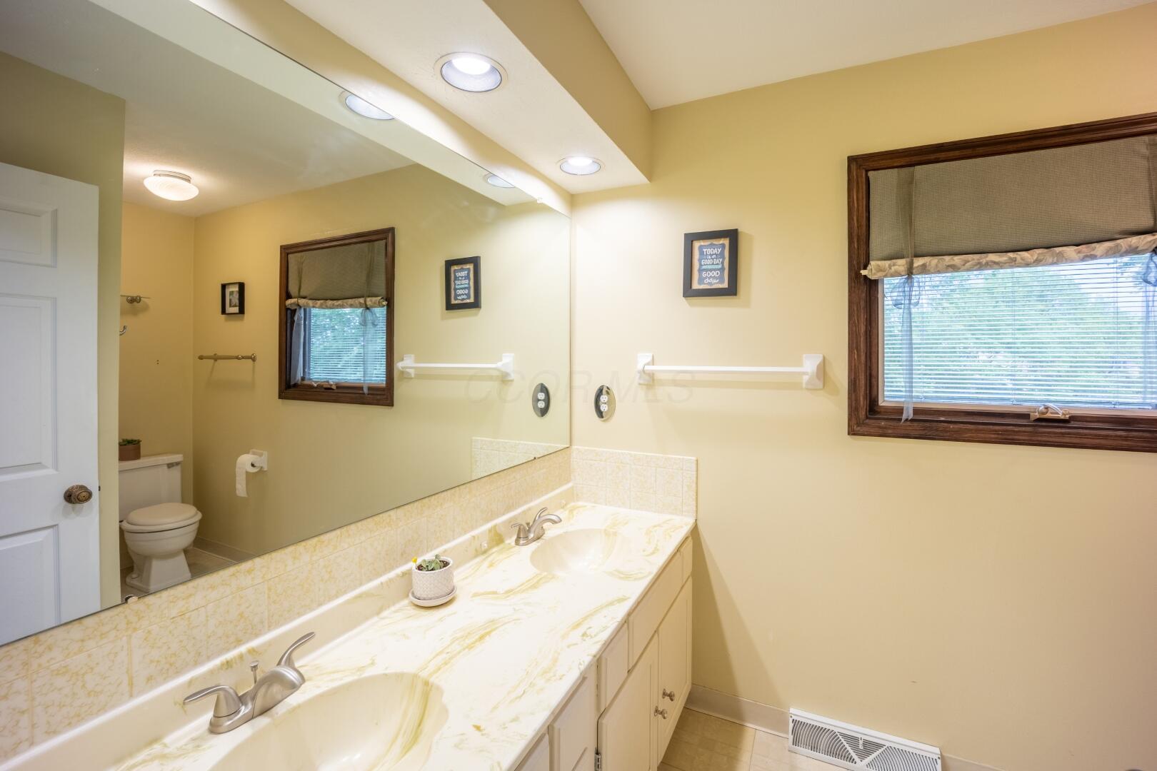 6376 Johnanne Street, Columbus, Ohio image 23