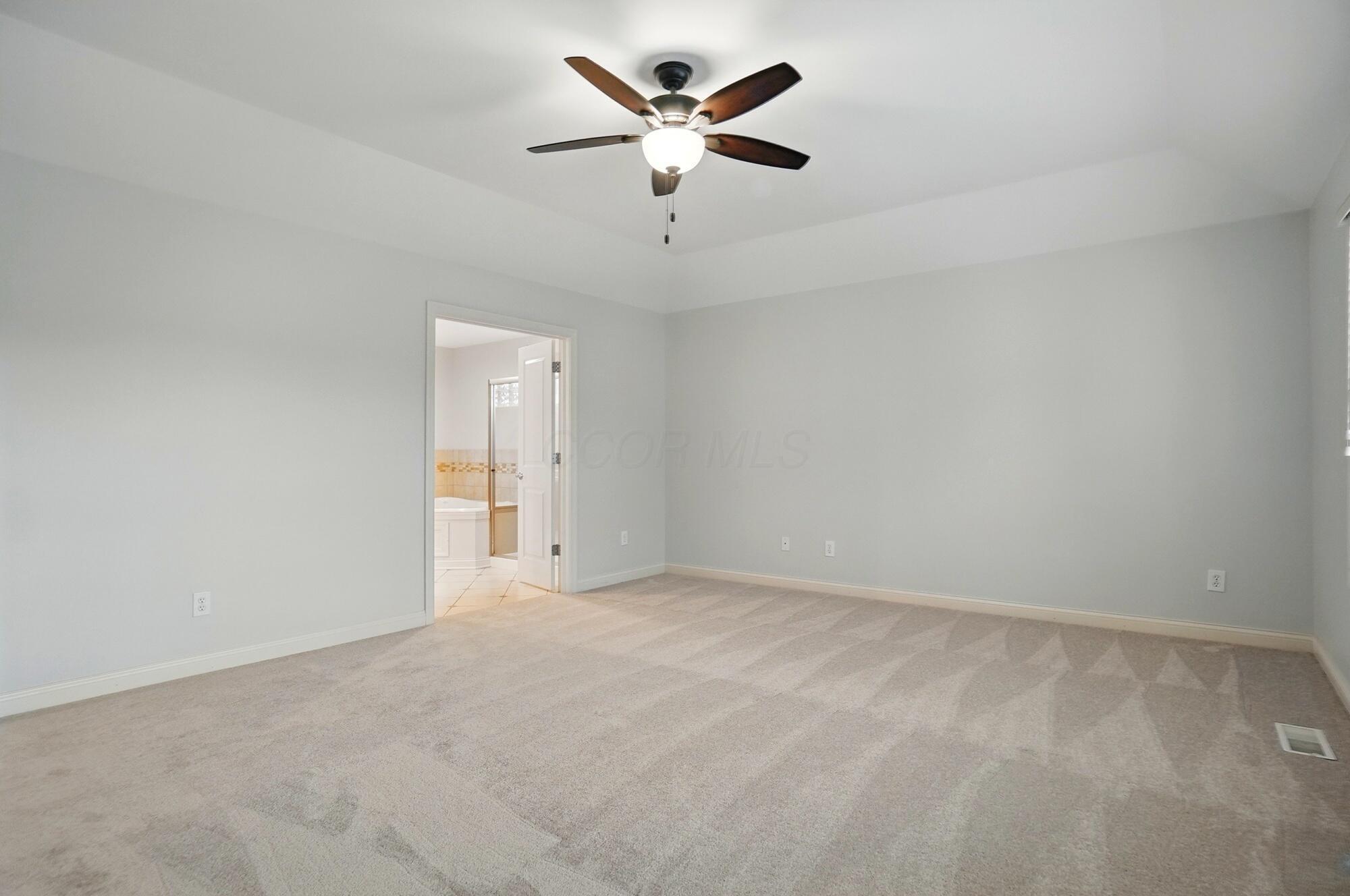 273 Blue Jacket Circle, Pickerington, Ohio image 37