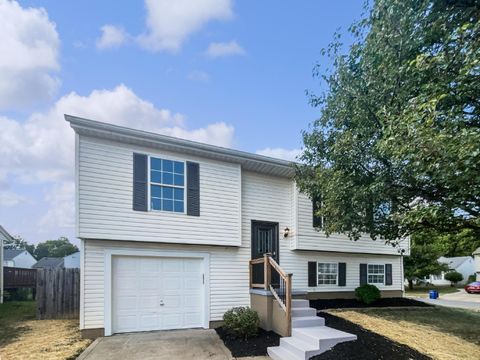 Photo of 1723 Farberdale Drive, Columbus, OH 43223 (MLS # 225041467) Photo of 1723 Farberdale Drive, Columbus, OH 43223 (MLS # 225041467)