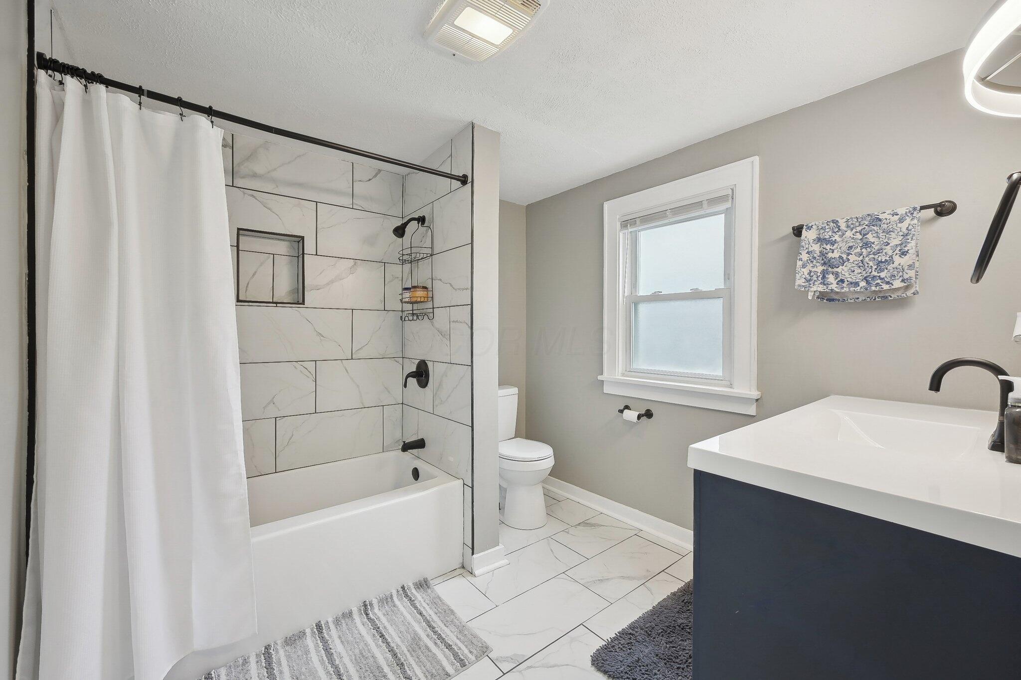 726 Garfield Avenue, Lancaster, Ohio image 40