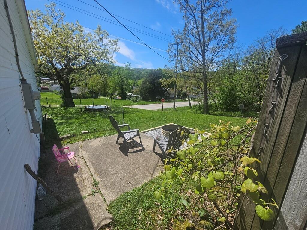 805 Calverts Lane, West Portsmouth, Ohio image 4