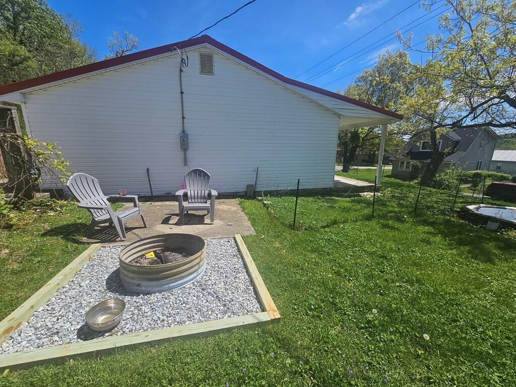 805 Calverts Lane, West Portsmouth, Ohio image 3