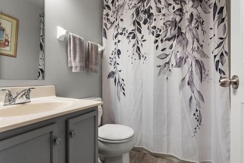 Tiny photo for 4267 Tigertail Lane, Grove City, OH 43123 (MLS # 226002492)