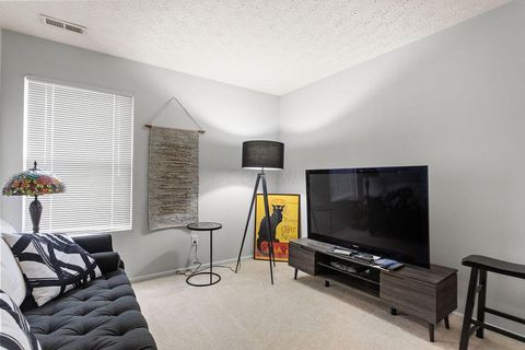 Tiny photo for 4267 Tigertail Lane, Grove City, OH 43123 (MLS # 226002492)