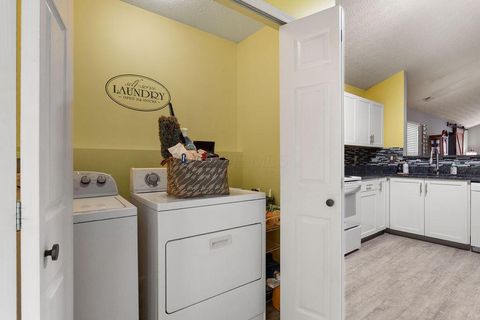 Tiny photo for 4267 Tigertail Lane, Grove City, OH 43123 (MLS # 226002492)