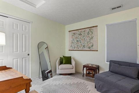 Tiny photo for 4267 Tigertail Lane, Grove City, OH 43123 (MLS # 226002492)