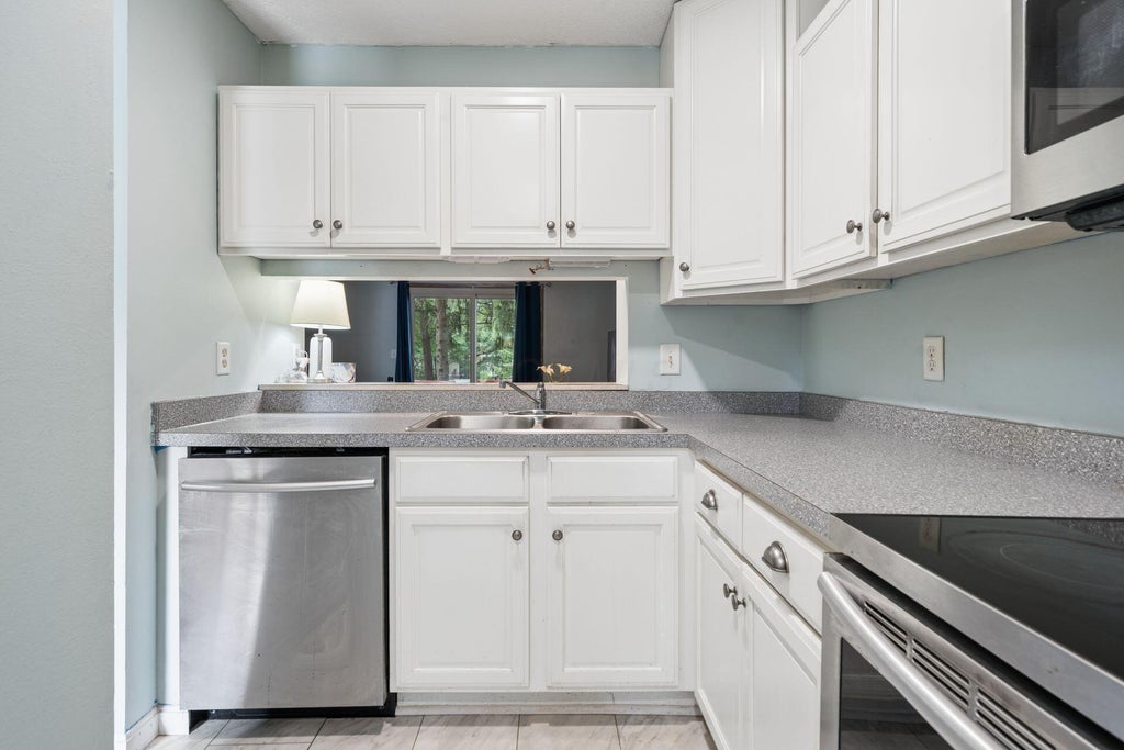 Photo of 493 Foxtrail Circle E, Westerville, OH 43081 (MLS # 226035985)
