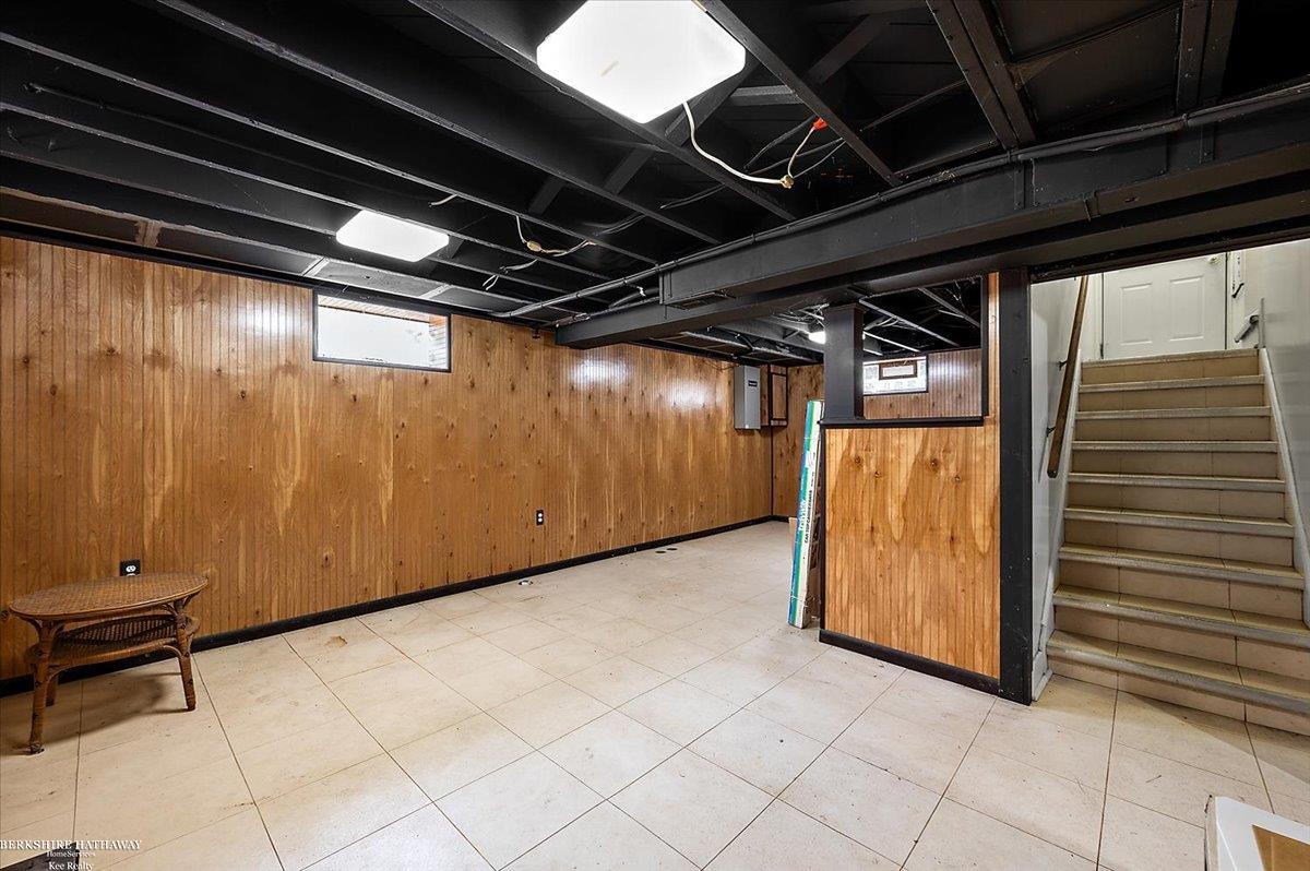 Detroit, Michigan 48224, United States, 4 Bedrooms Bedrooms, ,2 BathroomsBathrooms,Residential,Active,170602