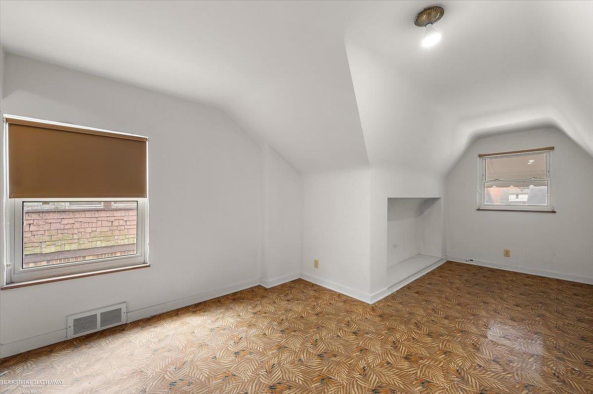 Detroit, Michigan 48224, United States, 4 Bedrooms Bedrooms, ,2 BathroomsBathrooms,Residential,Active,170602