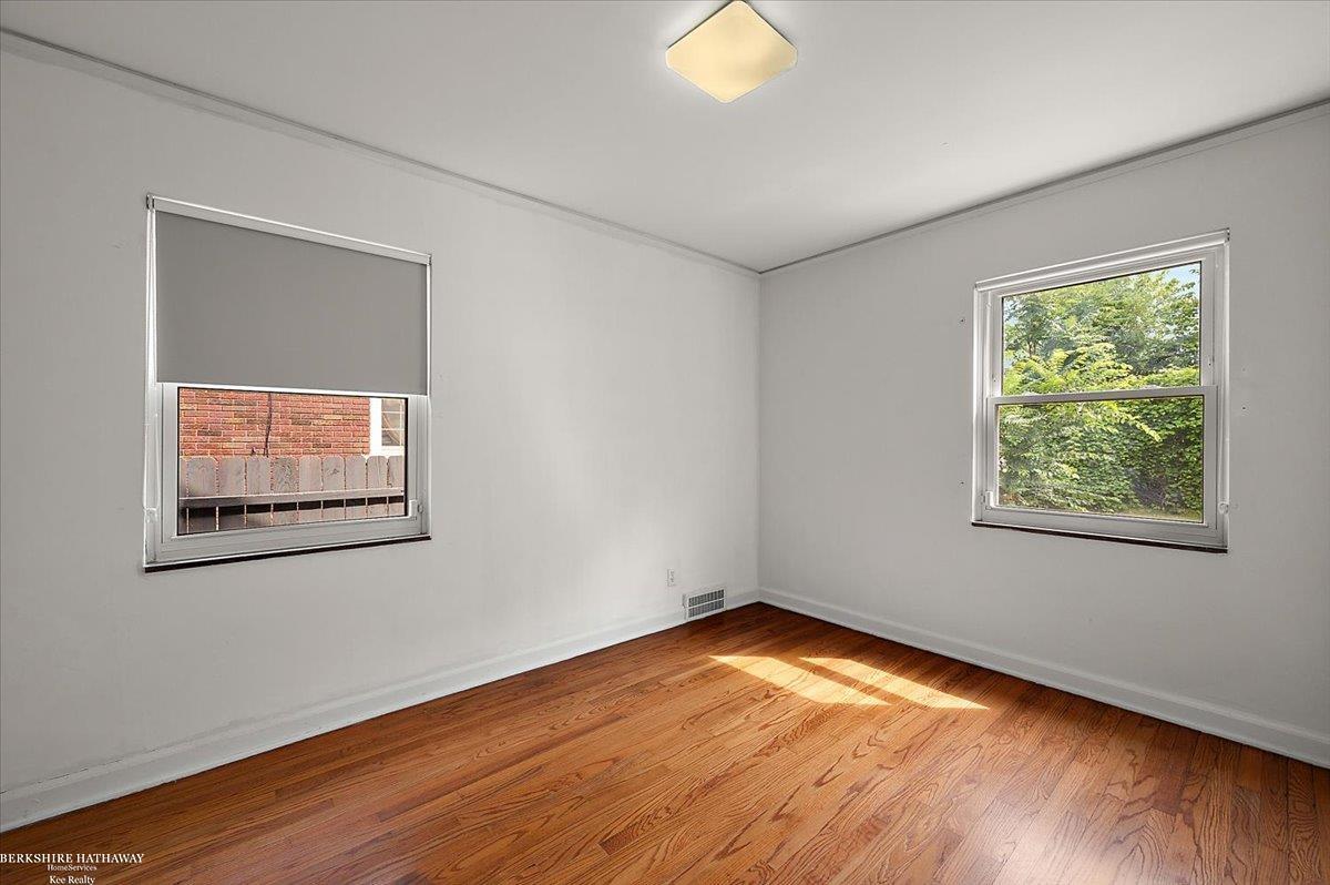 Detroit, Michigan 48224, United States, 4 Bedrooms Bedrooms, ,2 BathroomsBathrooms,Residential,Active,170602