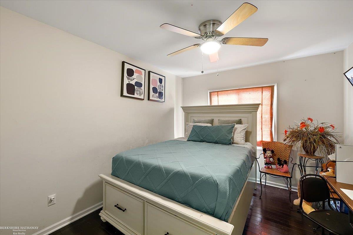 Clinton Township, Michigan 48038, United States, 3 Bedrooms Bedrooms, ,4 BathroomsBathrooms,Residential,Active,988