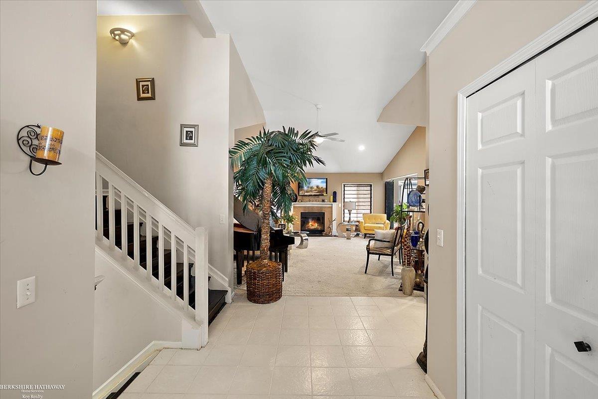 Clinton Township, Michigan 48038, United States, 3 Bedrooms Bedrooms, ,4 BathroomsBathrooms,Residential,Active,988