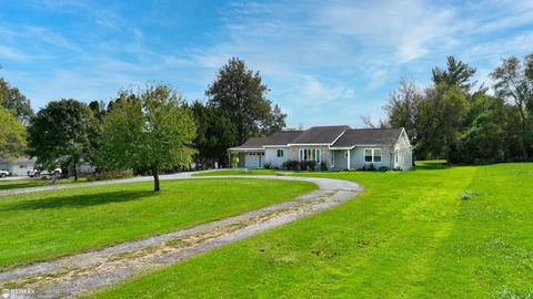 A home in Lapeer