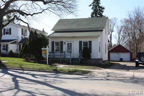 Photo for 121 W Beecher