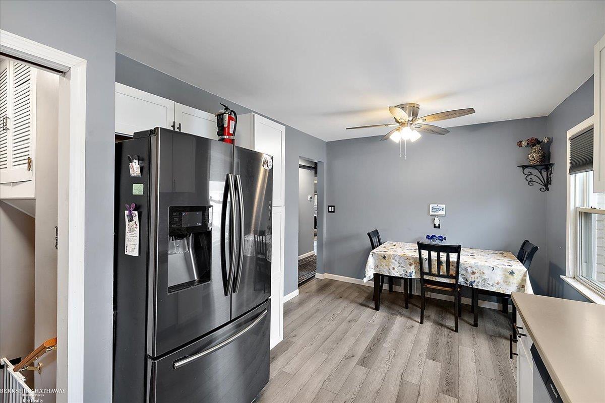 Eastpointe, Michigan 48021, United States, 3 Bedrooms Bedrooms, ,1 BathroomBathrooms,Residential,Pending,114556