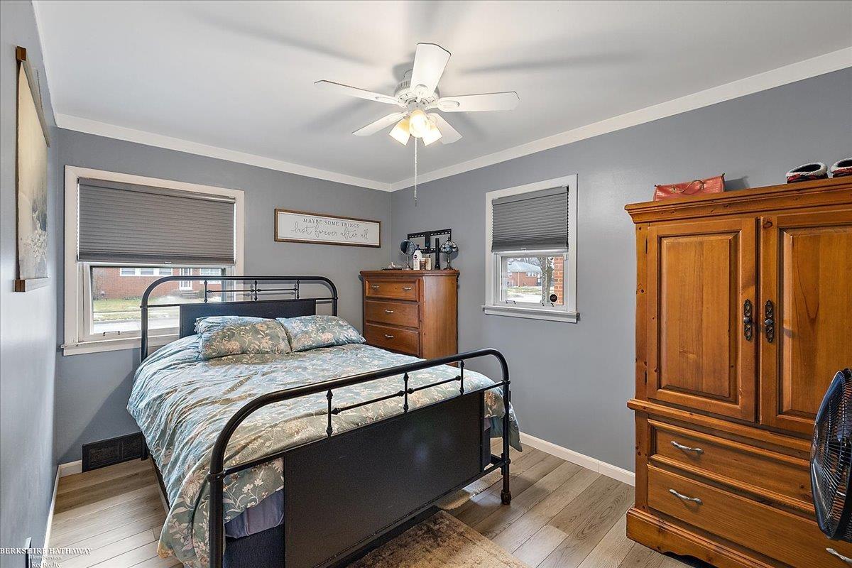 Eastpointe, Michigan 48021, United States, 3 Bedrooms Bedrooms, ,1 BathroomBathrooms,Residential,Pending,114556