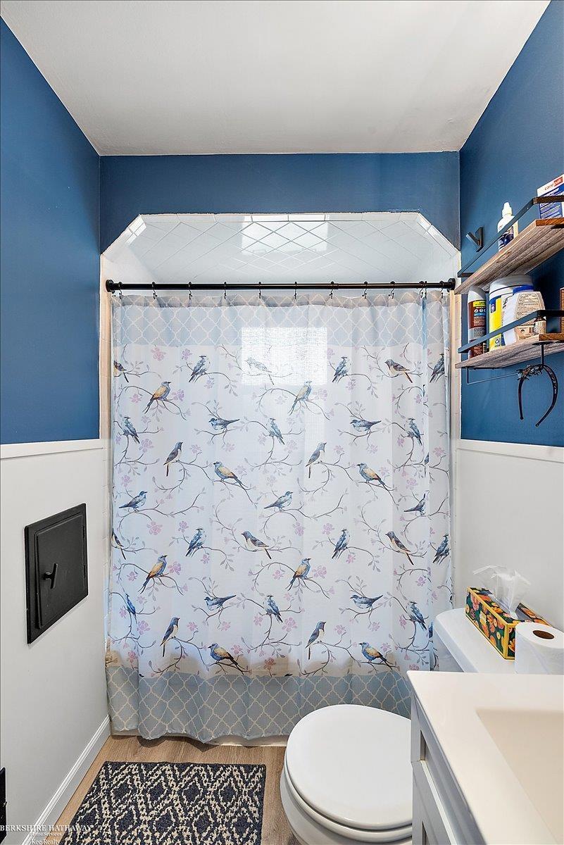 Eastpointe, Michigan 48021, United States, 3 Bedrooms Bedrooms, ,1 BathroomBathrooms,Residential,Pending,114556