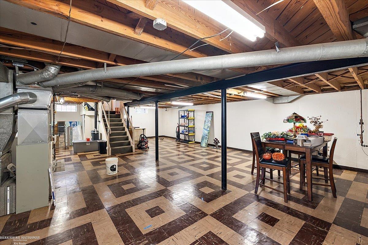 Eastpointe, Michigan 48021, United States, 3 Bedrooms Bedrooms, ,1 BathroomBathrooms,Residential,Pending,114556