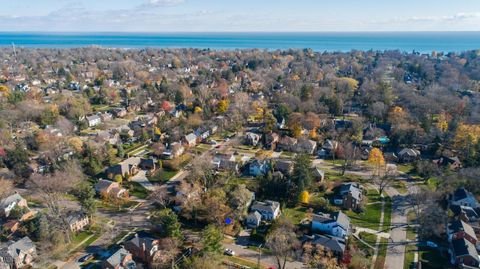 A home in Grosse Pointe Farms