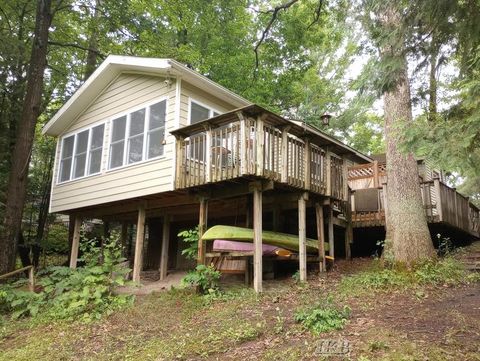 A home in Gladwin