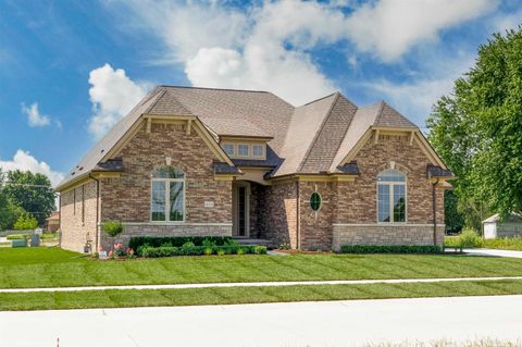 A home in Commerce Twp