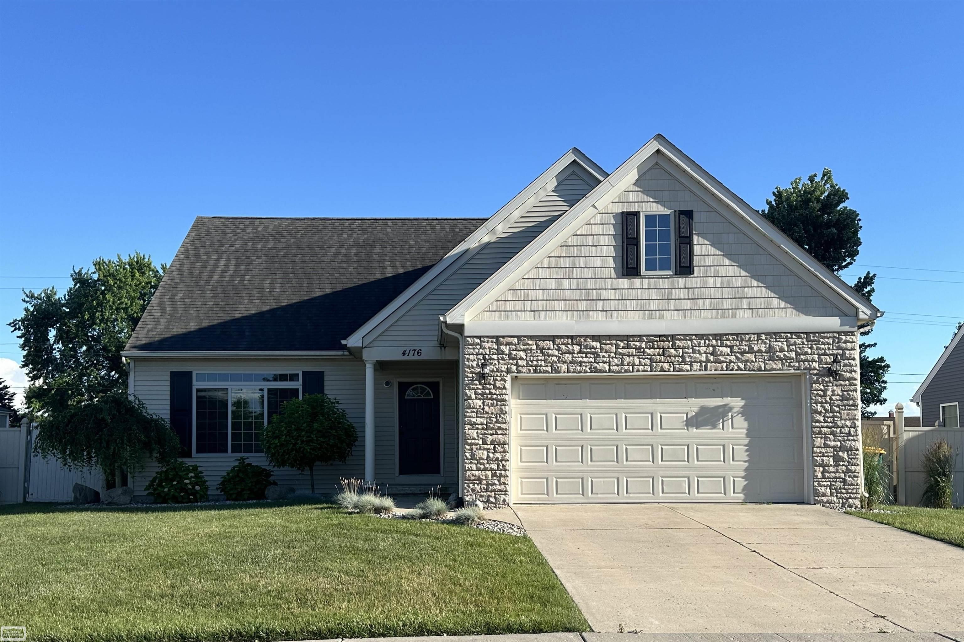 View Bay City, MI 48706 house