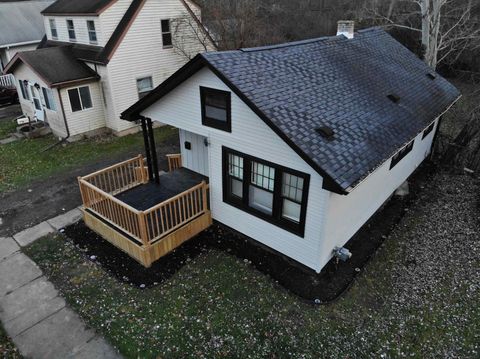 A home in Saginaw