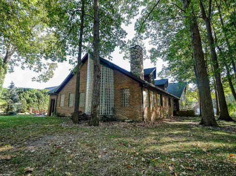 A home in Saint Clair