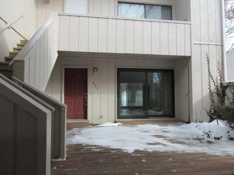 Photo for 405 FAIRWAY COVE Street