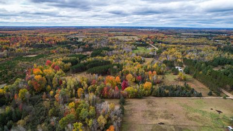 A home in Gladwin