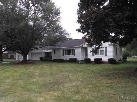 Photo for 435 W OREGON Road