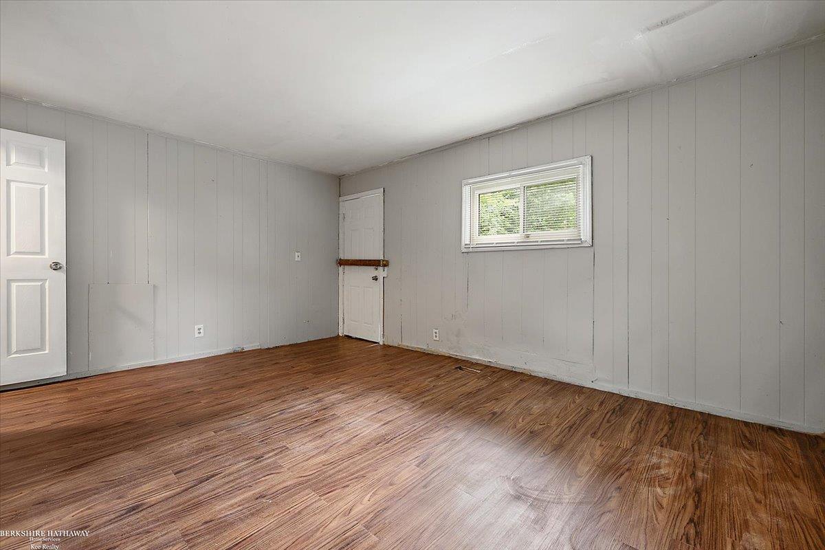 Detroit, Michigan 48224, United States, 4 Bedrooms Bedrooms, ,2 BathroomsBathrooms,Residential,Active,185969