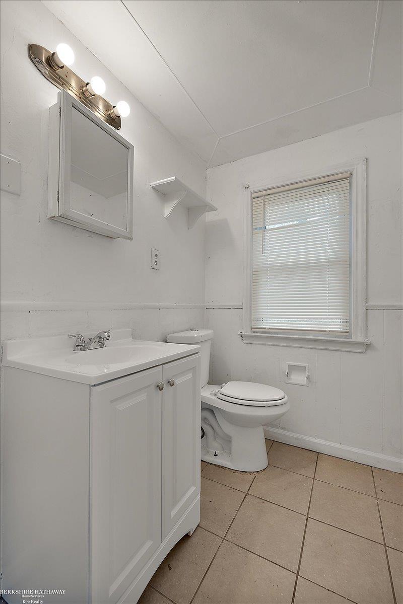 Detroit, Michigan 48224, United States, 4 Bedrooms Bedrooms, ,2 BathroomsBathrooms,Residential,Active,185969