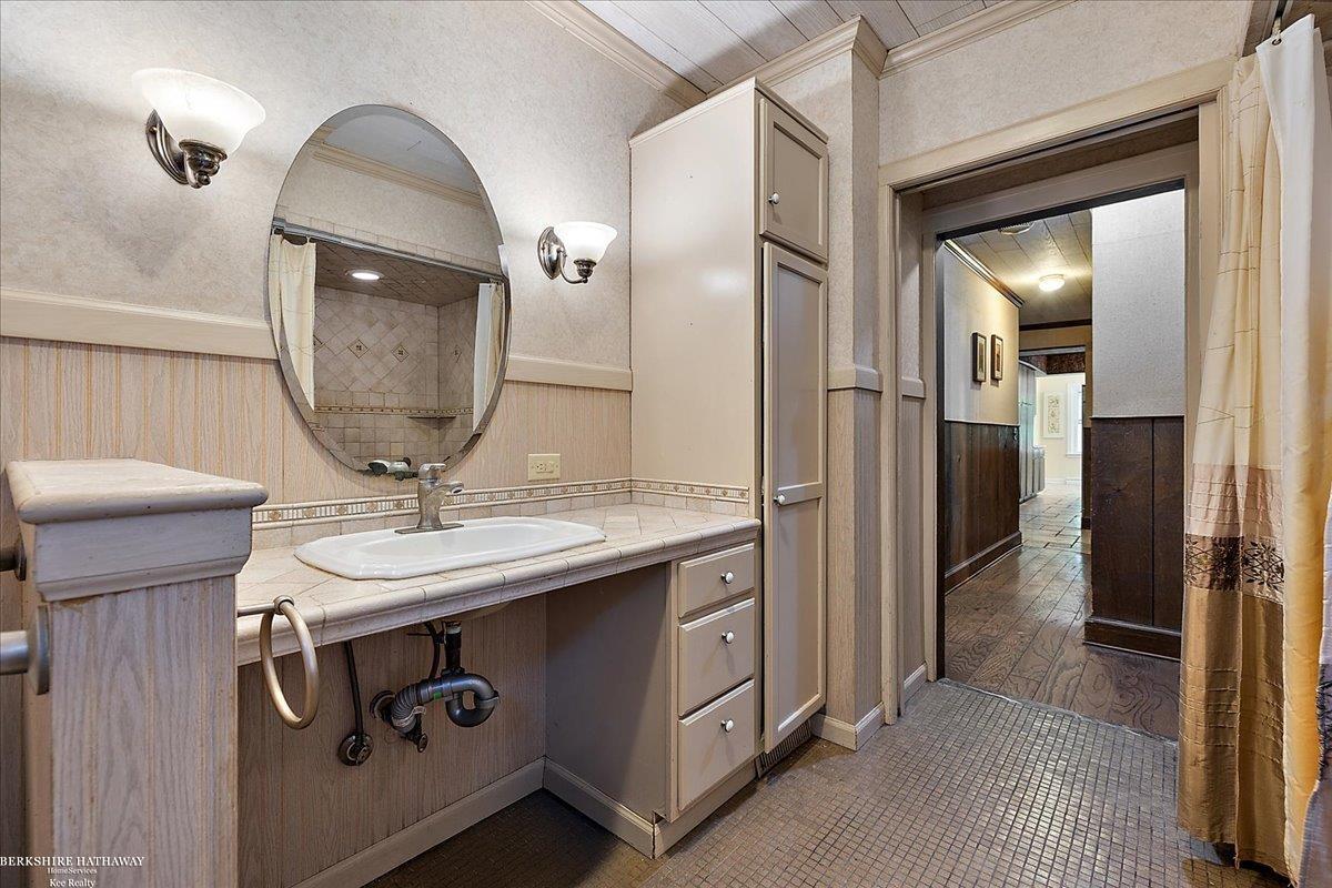 Bruce, Michigan 48065, United States, 4 Bedrooms Bedrooms, ,3 BathroomsBathrooms,Residential,Active,141850