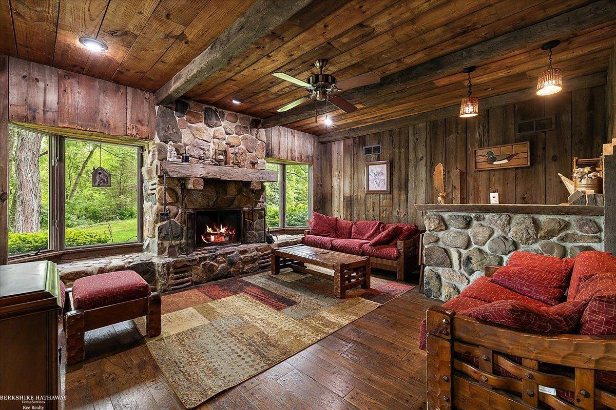 Bruce, Michigan 48065, United States, 4 Bedrooms Bedrooms, ,3 BathroomsBathrooms,Residential,Active,141850