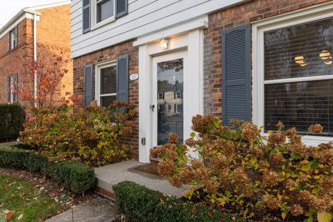 A home in Grosse Pointe Woods