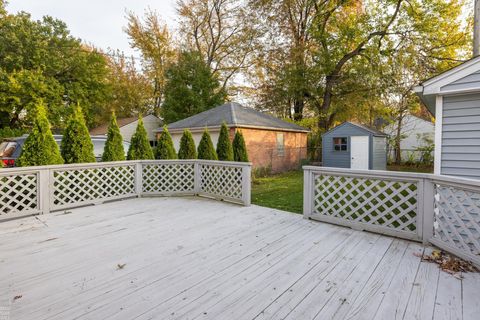 A home in Grosse Pointe Woods