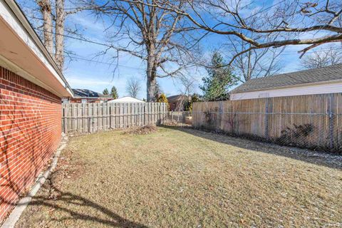 A home in Harper Woods