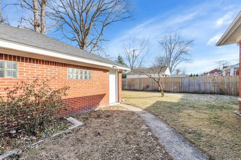 A home in Harper Woods