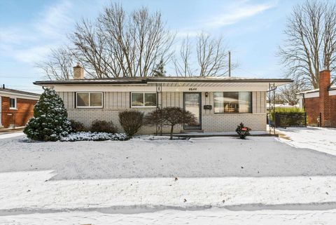 A home in Warren