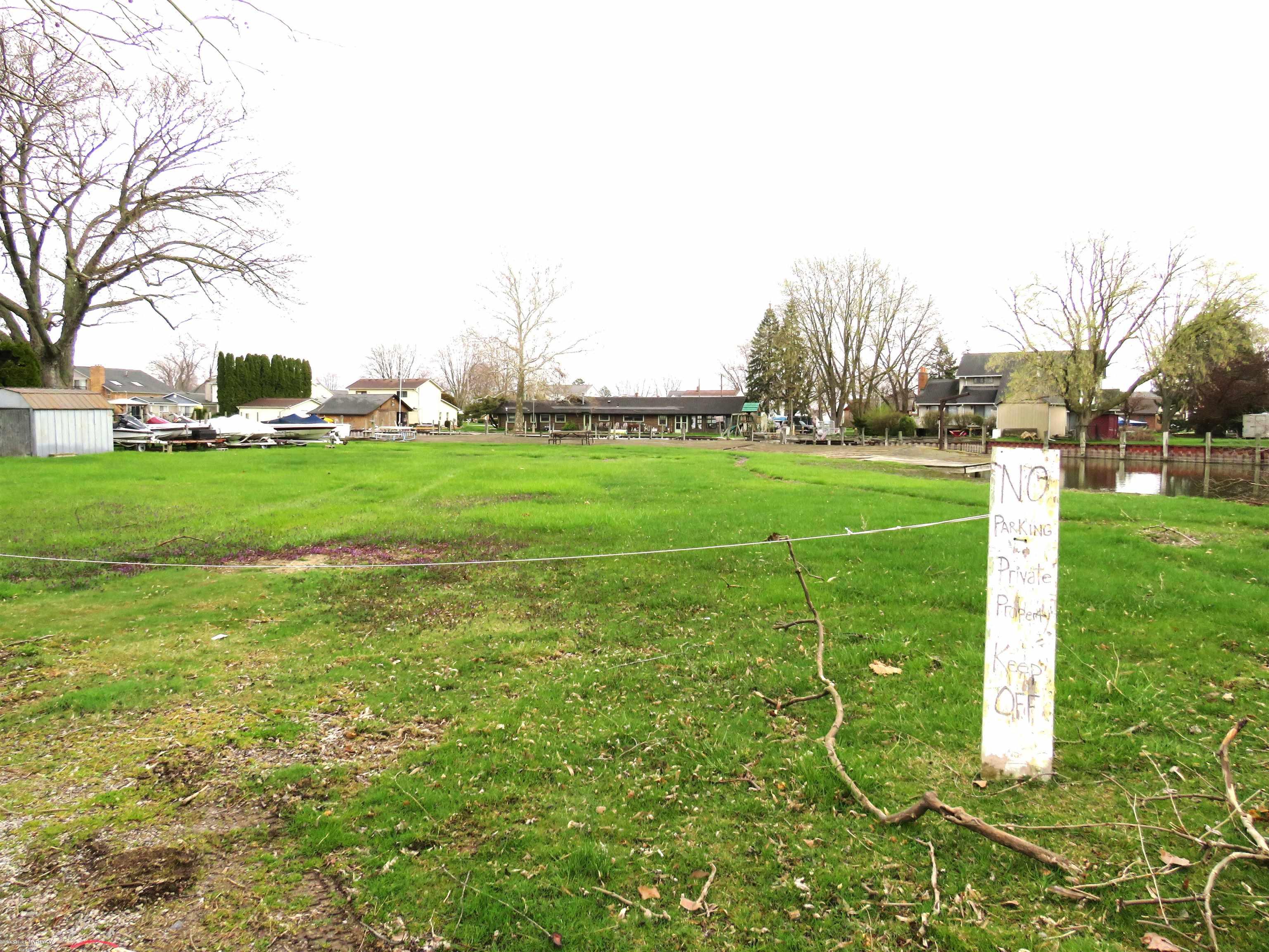 Harrison Township, Michigan 48045, United States, ,Land,Active,33208