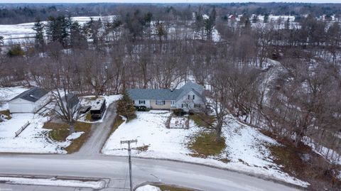 A home in Saint Clair