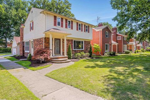 A home in Grosse Pointe Woods