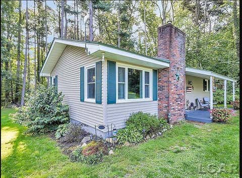 Photo for 160 Pine Hill LK RD Road
