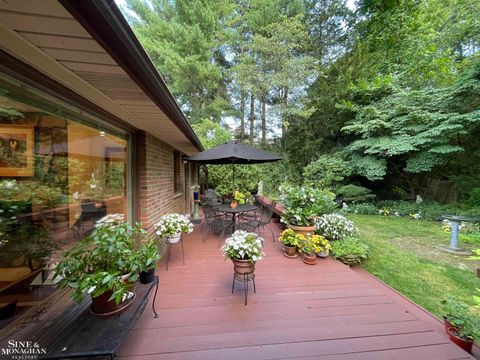 A home in Grosse Pointe Farms