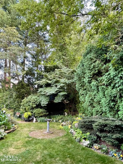 A home in Grosse Pointe Farms