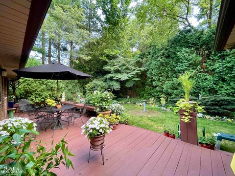 A home in Grosse Pointe Farms