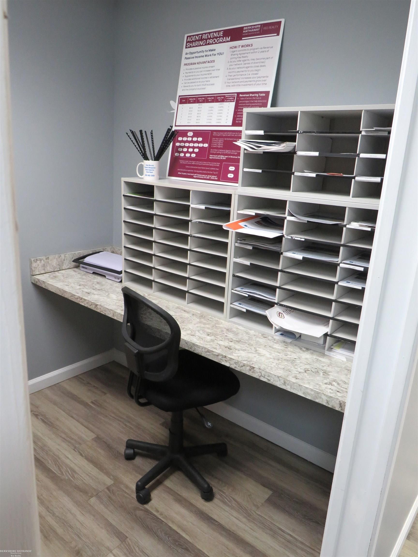 New Baltimore, Michigan 48047, United States, ,Residential,Active,32161